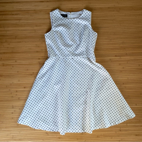 Evan Picone Dresses & Skirts - Evan Picone 14 Black White Polka Dot Audrey Dress Fit & Flare Sleeveless Lined